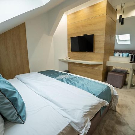 Apartmanski Smestaj King Bo Ni Exterior foto